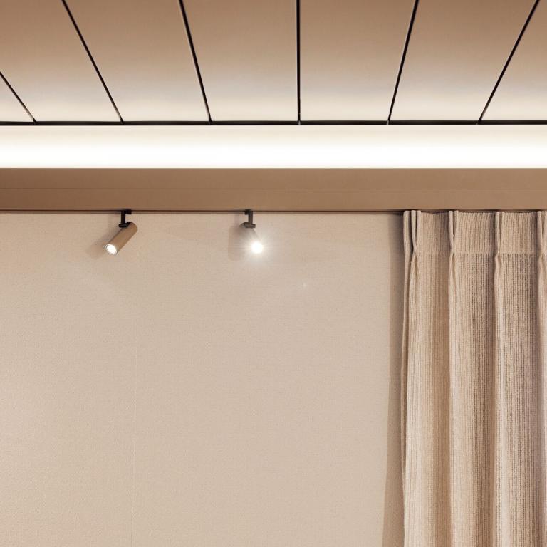 Renson Amani nu ook beschikbaar bij Demaeght zonwering bv. Een terrasoverkapping die past bij zowel moderne hedendaagse als landelijke woningen. een stijlvolle pergola die u naar wens kan samenstellen. Kom langs in een van onze toonzalen te Waregem en Oostrozebeke. Renson Premium ambassador West-vlaanderen Oost-vlaanderen Anzegem Deinze Kortrijk Tielt