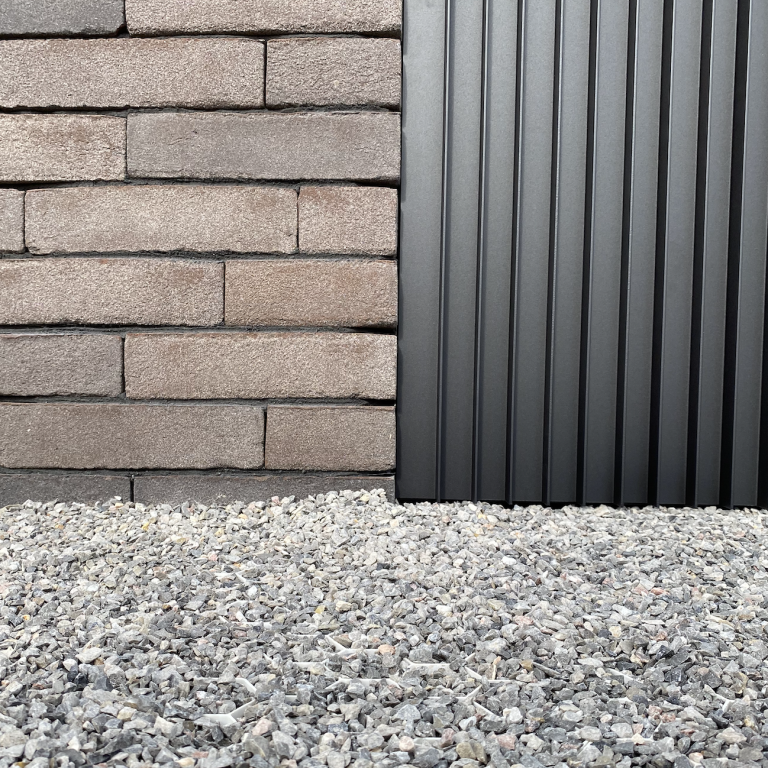Demaeght zonwering en interieur te oostrozebeke en waregem opmeting en eigen plaatsingsdienst van Zonwering rolluiken outdoor raamdecoratie structurele gevelbekleding eSafe Renson Weinor Winsol BuildingShutterSystems Diaz