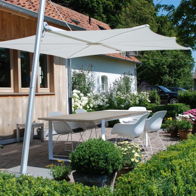 Umbrosa parasols verkrijgbaar bij Demaeght bv. Een moderne parasol van Belgische kwaliteit. vraag hier uw offerte aan