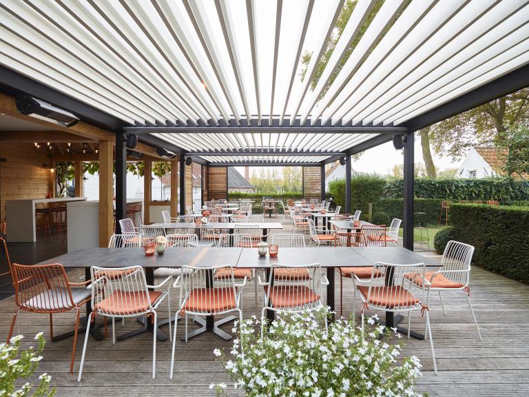 Demaeght zonwering interieur showroom oostrozebeke Waregem zonnewering winsol Diaz raamdecoratie actie somfy outdoor camargue 
