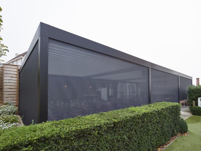 Demaeght zonwering interieur showroom oostrozebeke Waregem zonnewering winsol Diaz raamdecoratie actie somfy outdoor camargue 